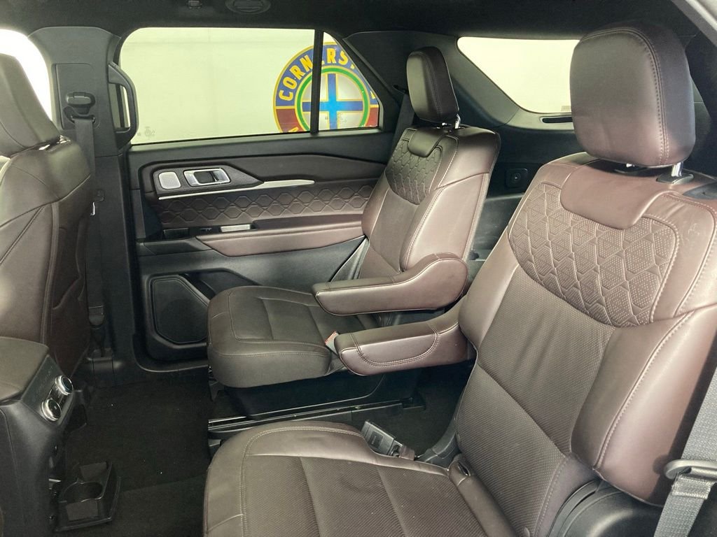 Used 2025 White Ford Platinum image 16