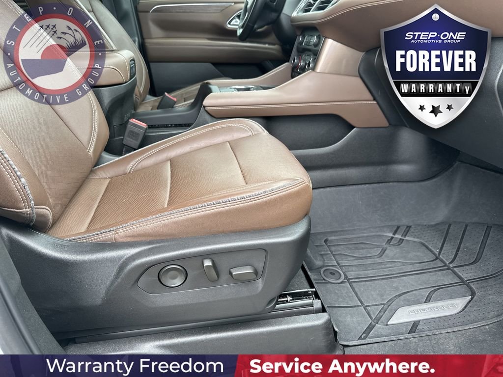 Used 2024 Beige Chevrolet High Country image 44