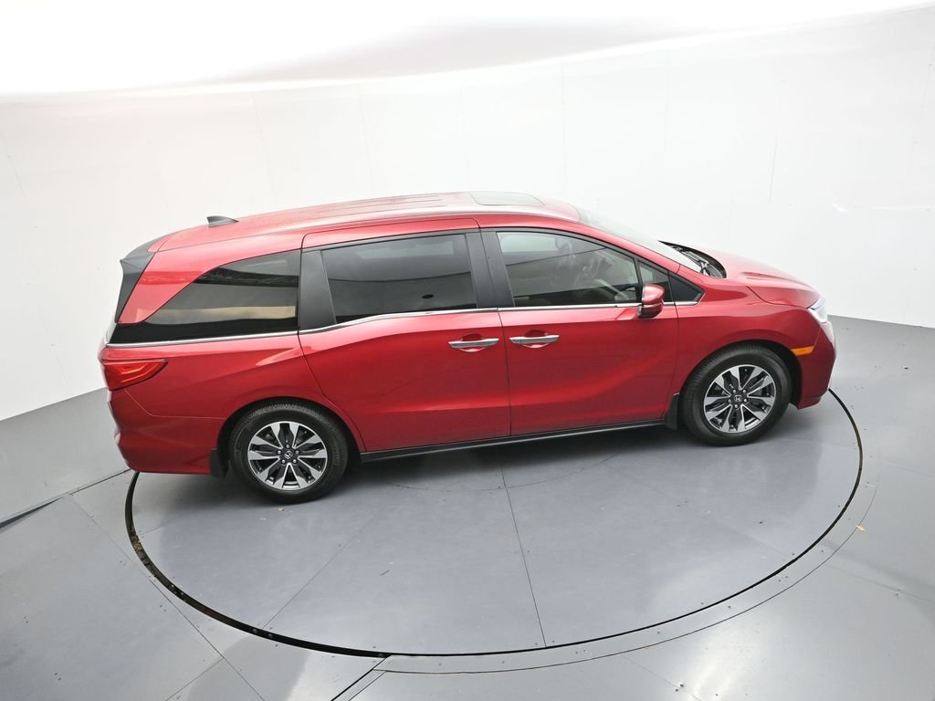 Used 2023 Modern Steel Metallic Honda EX-L image 27