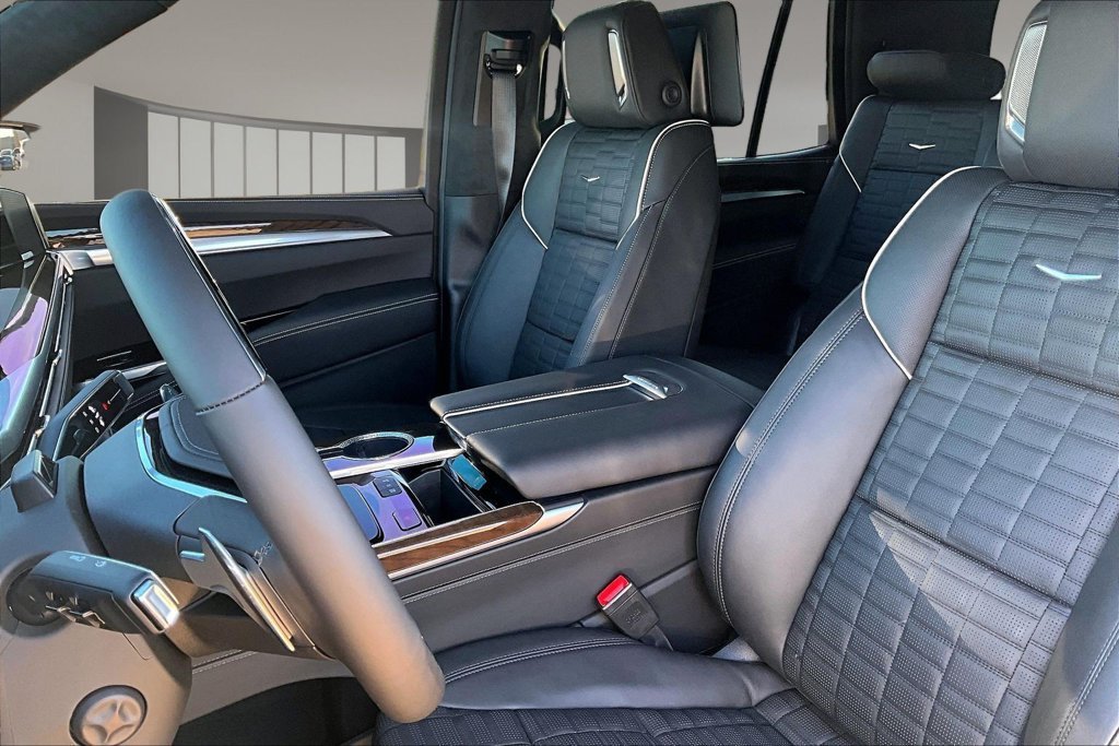 2026 Cadillac Escalade Platinum Sport - Photo 9