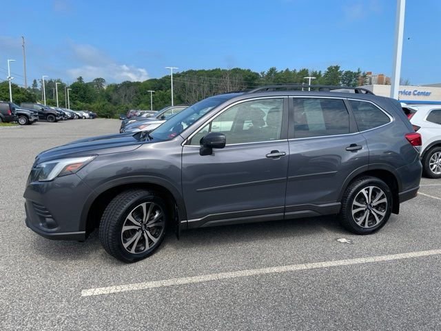 Used 2022 Gray Metallic Subaru Limited image 4