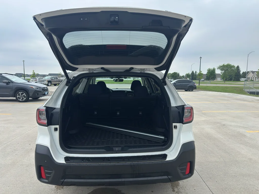 Used 2021 Crystal White Pearl Subaru Premium image 7