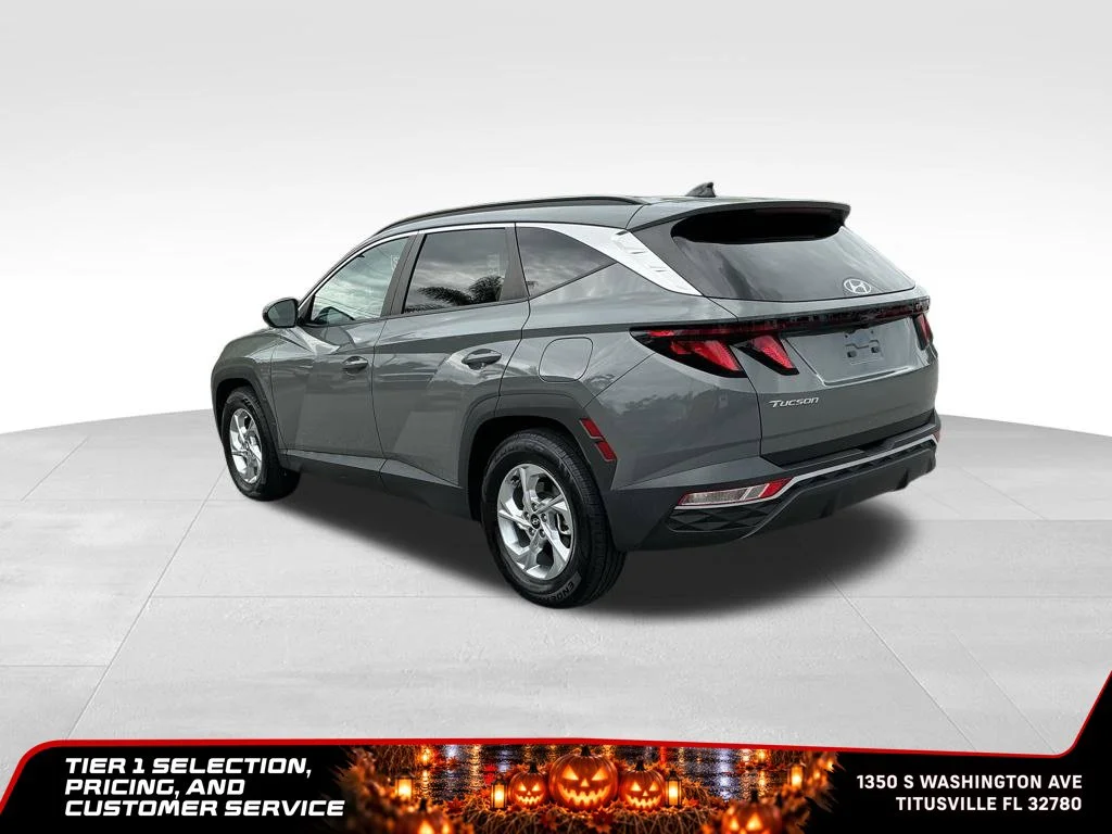 Used 2024 Gray Hyundai SEL image 6
