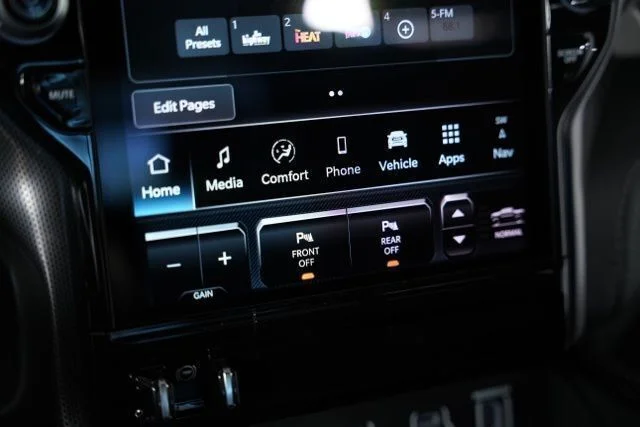 2026 RAM 1500 Limited - Photo 11