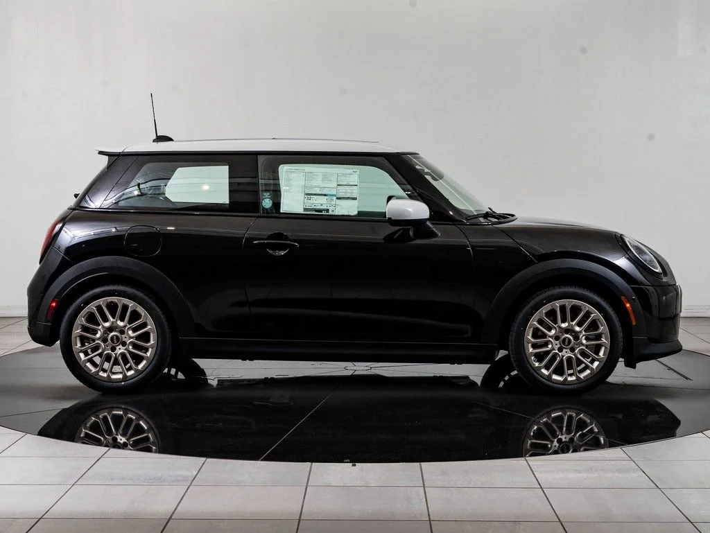 2026 MINI Hardtop 2 Door S - Photo 11