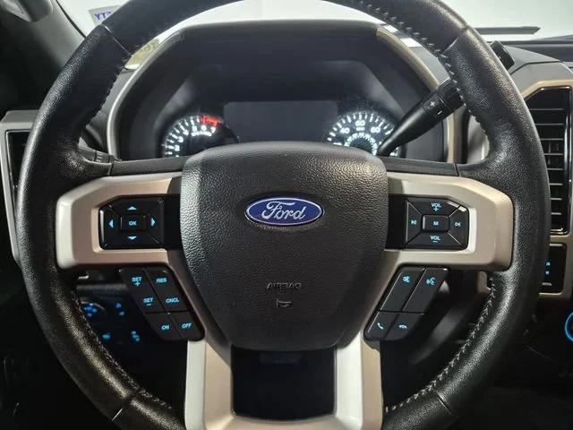 2019 Ford F-150 Lariat - Photo 19
