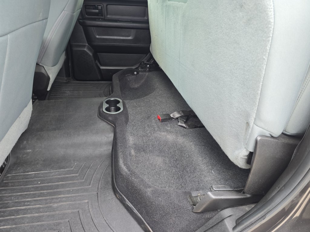 Used 2018 Grey Ram Tradesman image 26