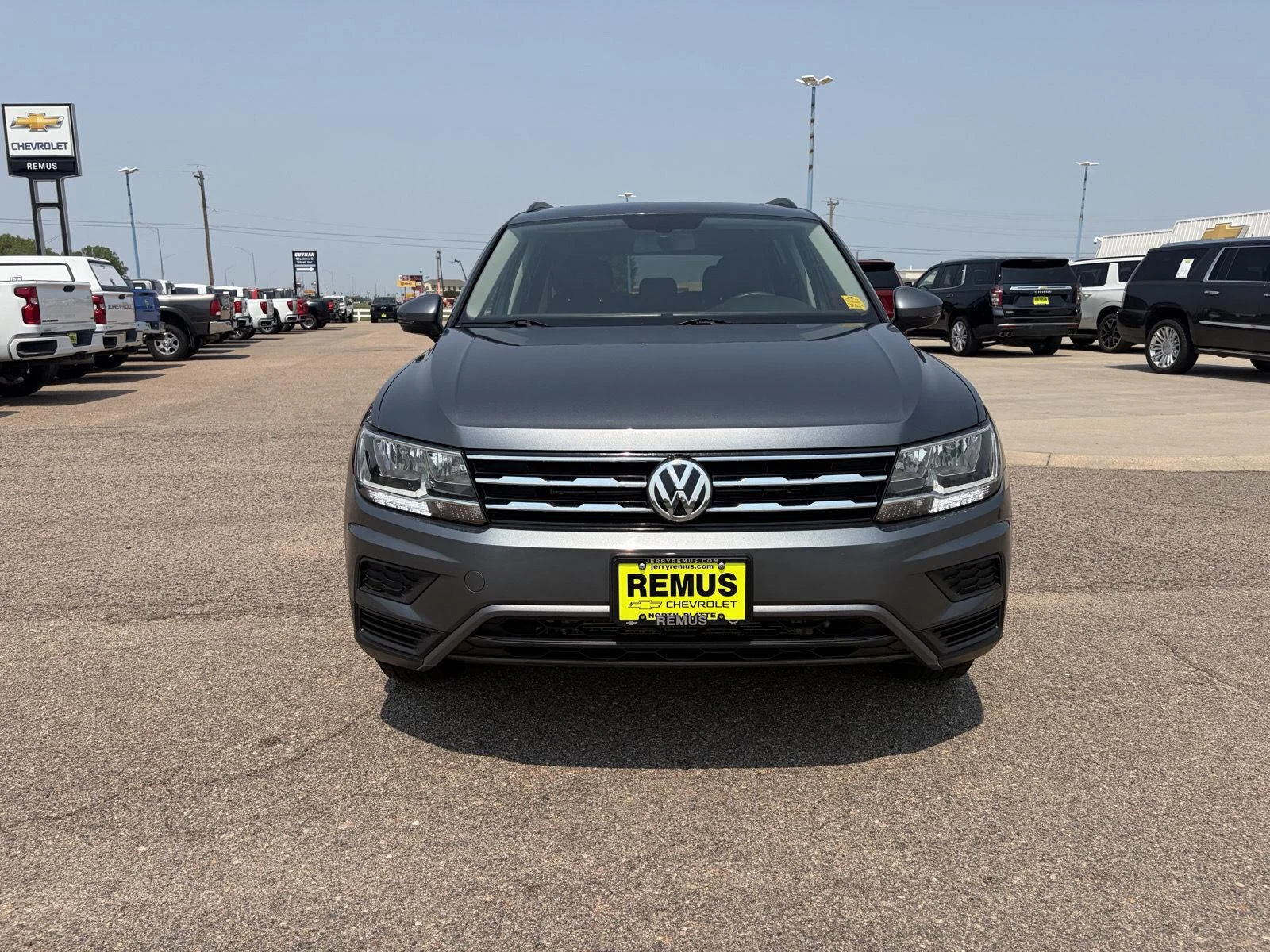 Used 2021 Volkswagen Tiguan SE with VIN 3VV2B7AX9MM075436 for sale in North Platte, NE