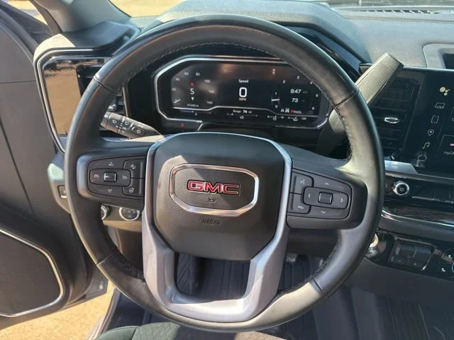 Used 2024 Sterling Metallic GMC Elevation image 18