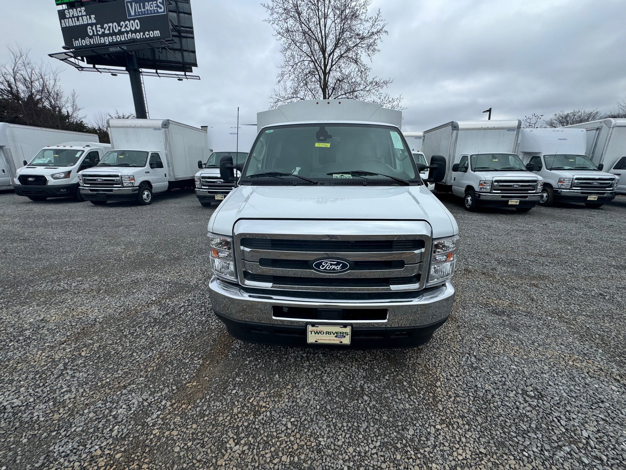 New 2026 Oxford White Ford  image 6