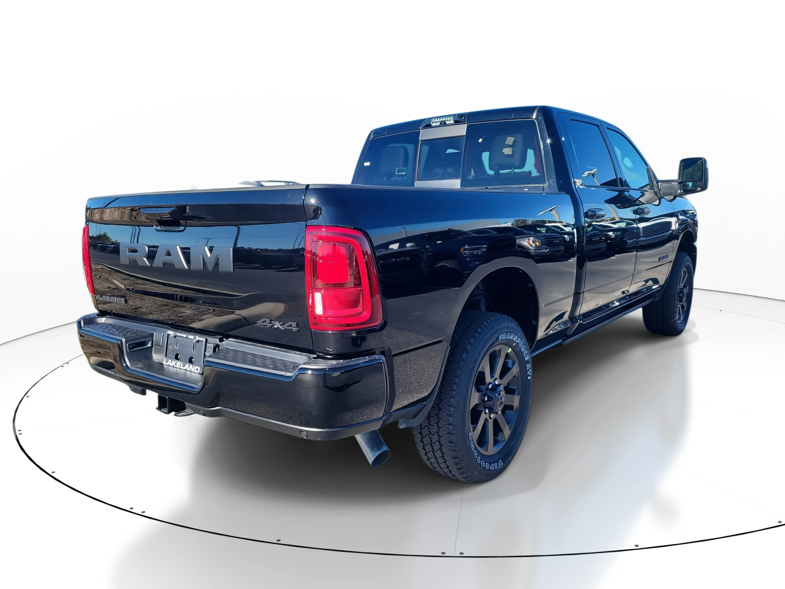 New 2026 Diamond Black Crystal Pearlcoat Ram Laramie image 6