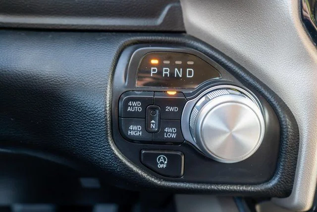 Used 2021 Silver Ram Laramie image 30