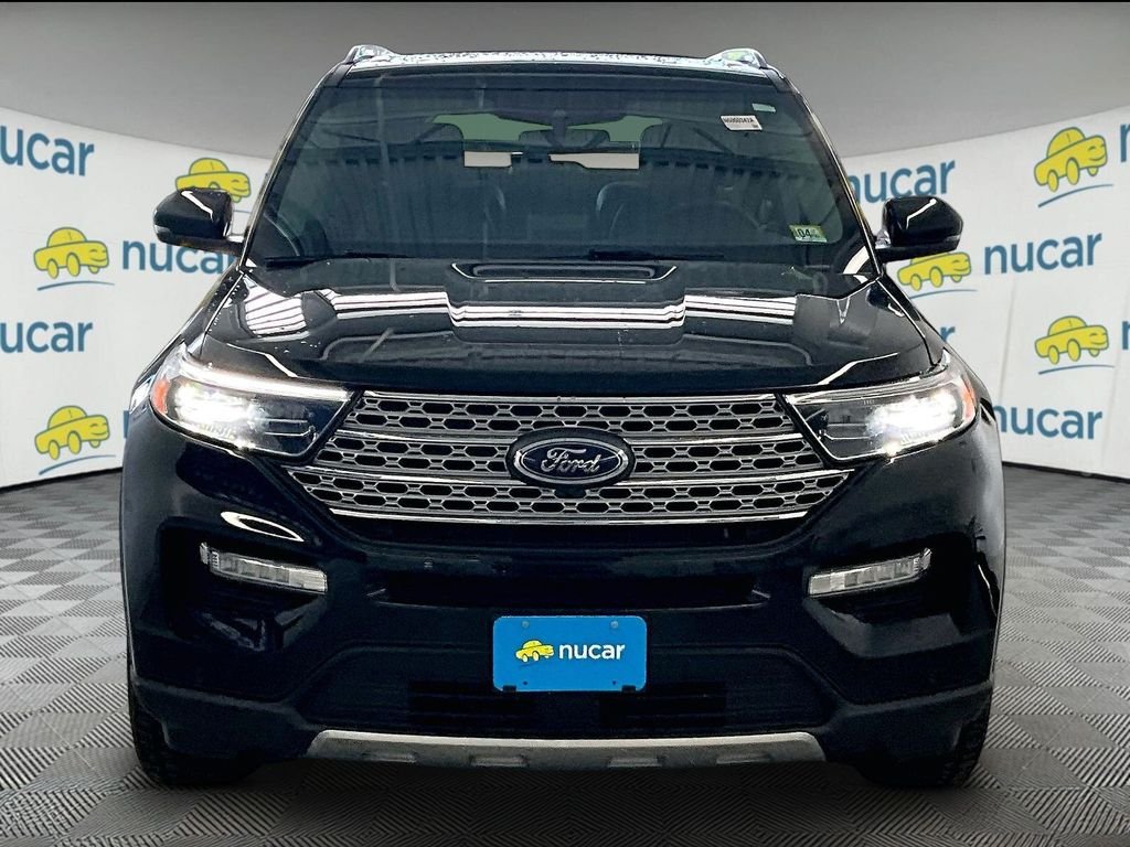 Used 2023 Black Metallic Ford Limited image 2