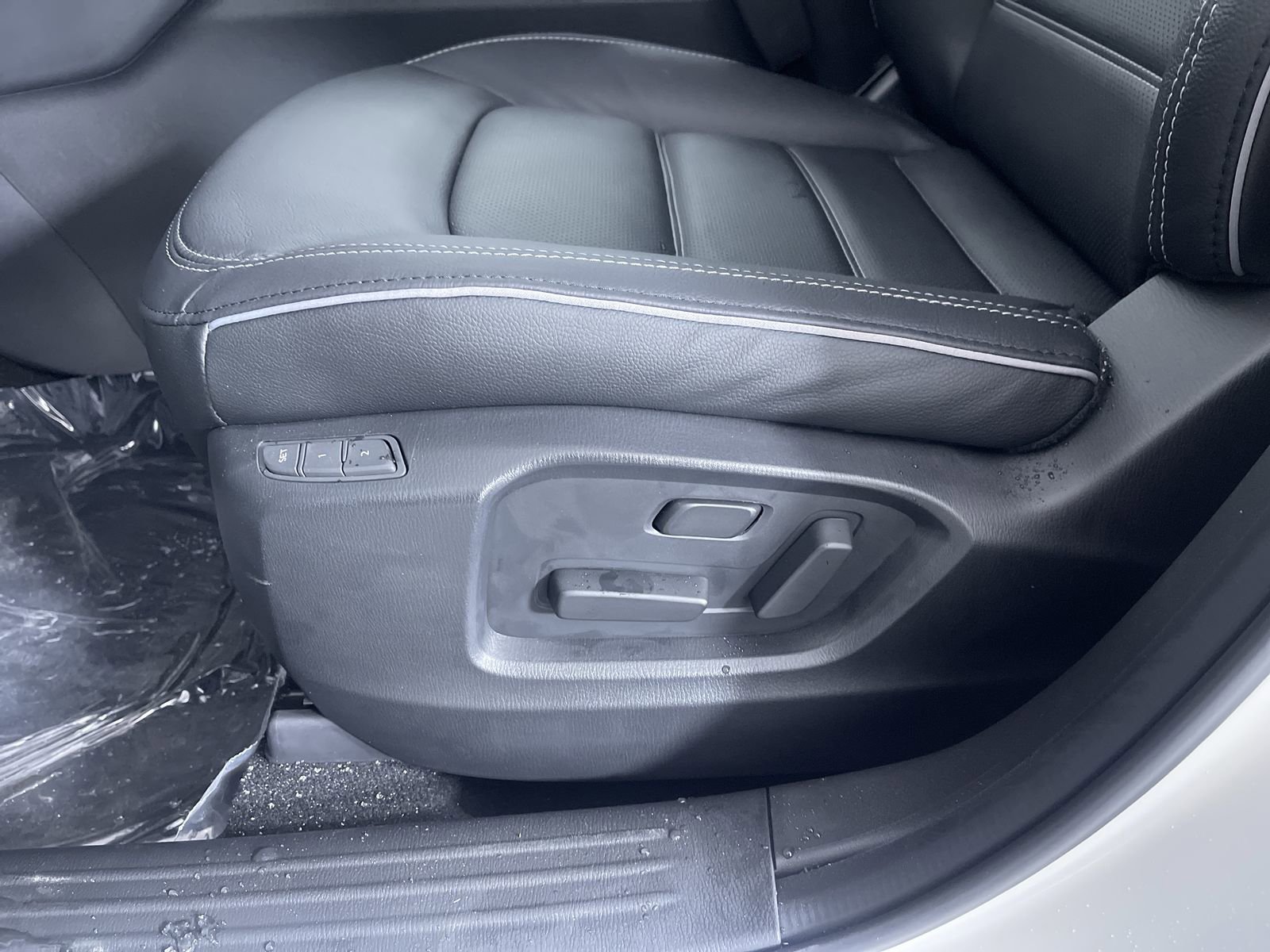 2025 Mazda CX-5 S Premium Plus package - Photo 11