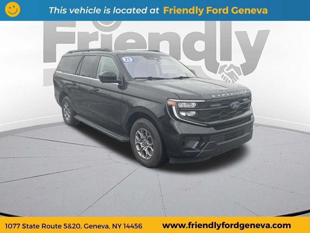 Used 2025 Black Ford Active image 3