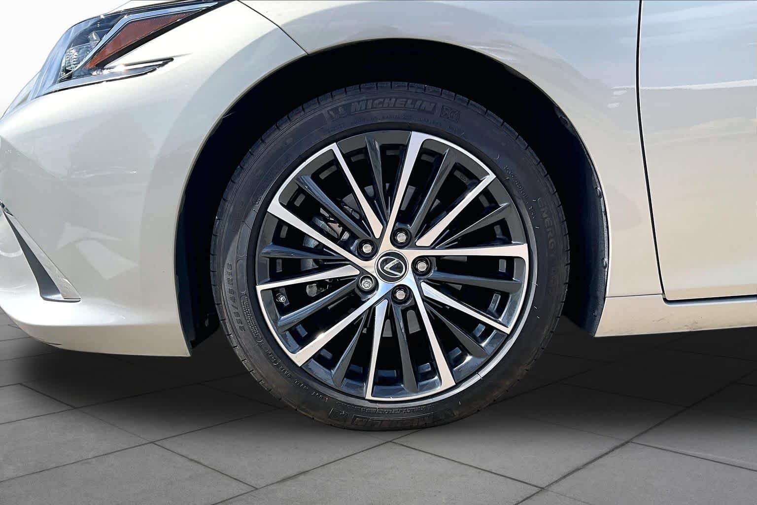 Used 2024 Moonbeam Beige Metallic Lexus  image 9