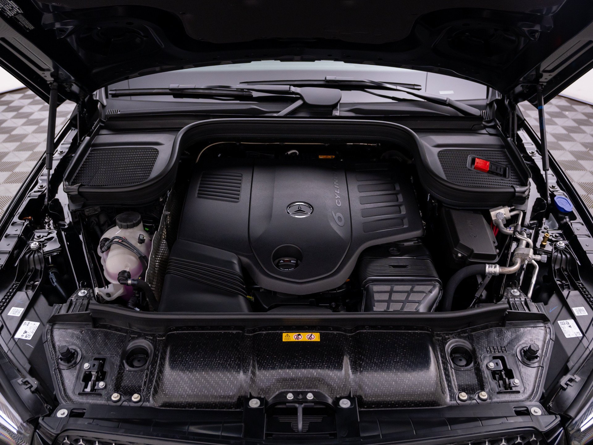 New 2026 Black Mercedes-Benz GLE 450 image 77