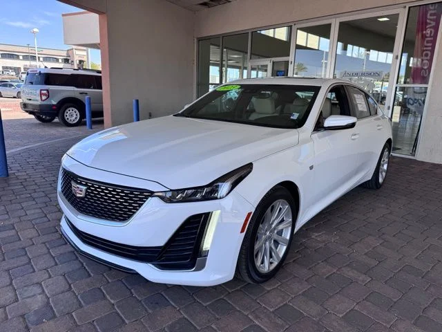 2023 Cadillac CT5 Luxury's photo