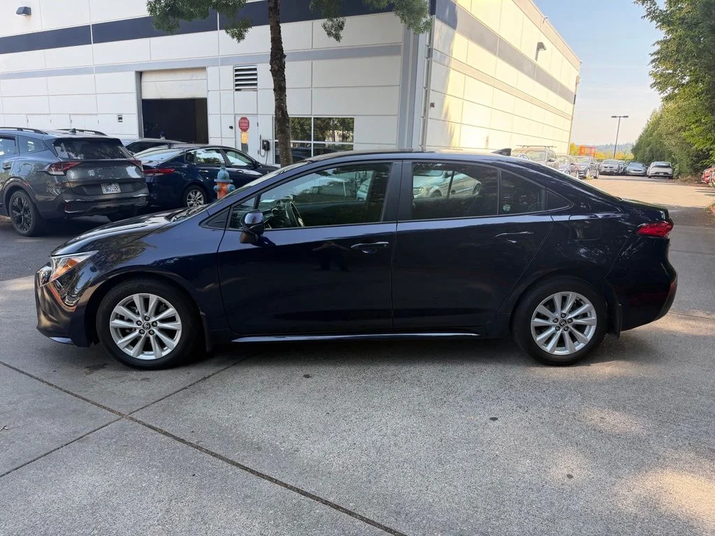 Used 2025 Blueprint Toyota LE image 7