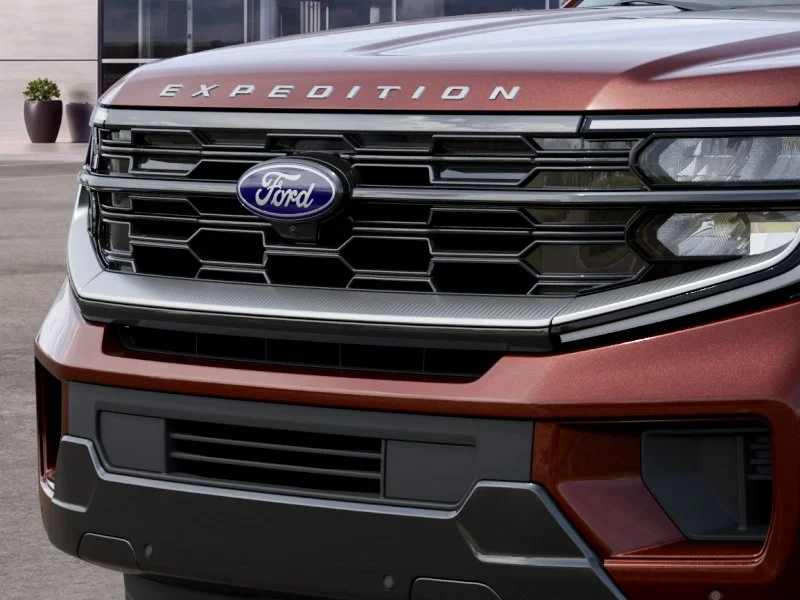 New 2027 Bronze Fire Metallic Tinted Clearcoat Ford Platinum image 41