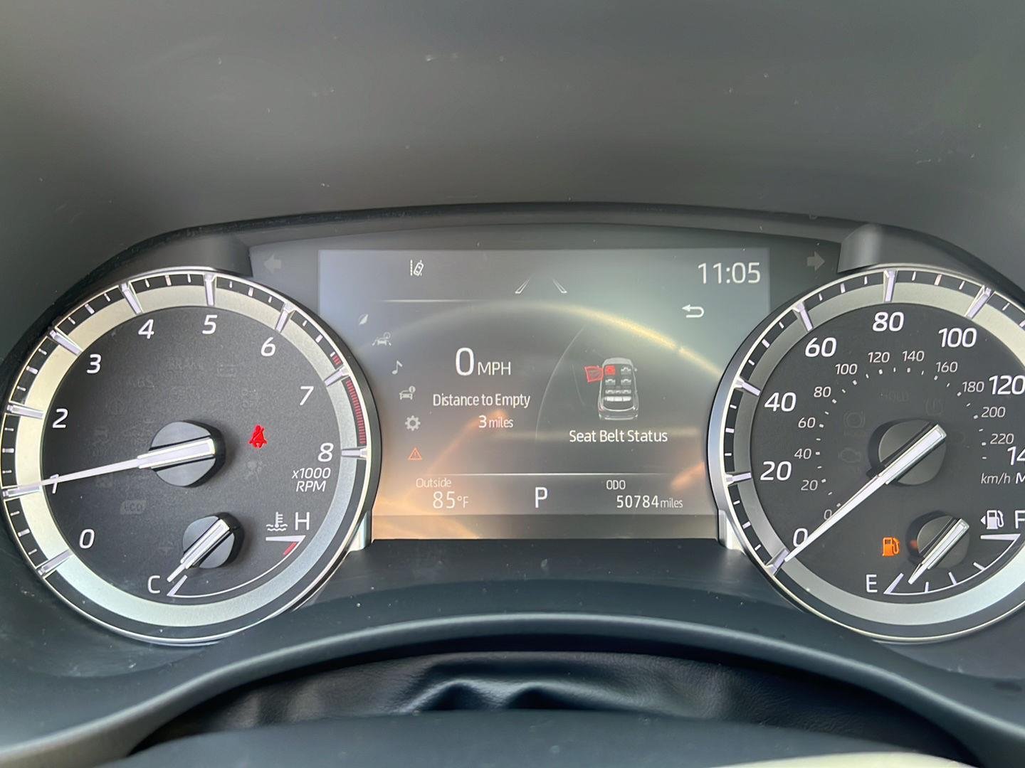 Used 2022 Wind Chill Pearl Toyota XLE image 9