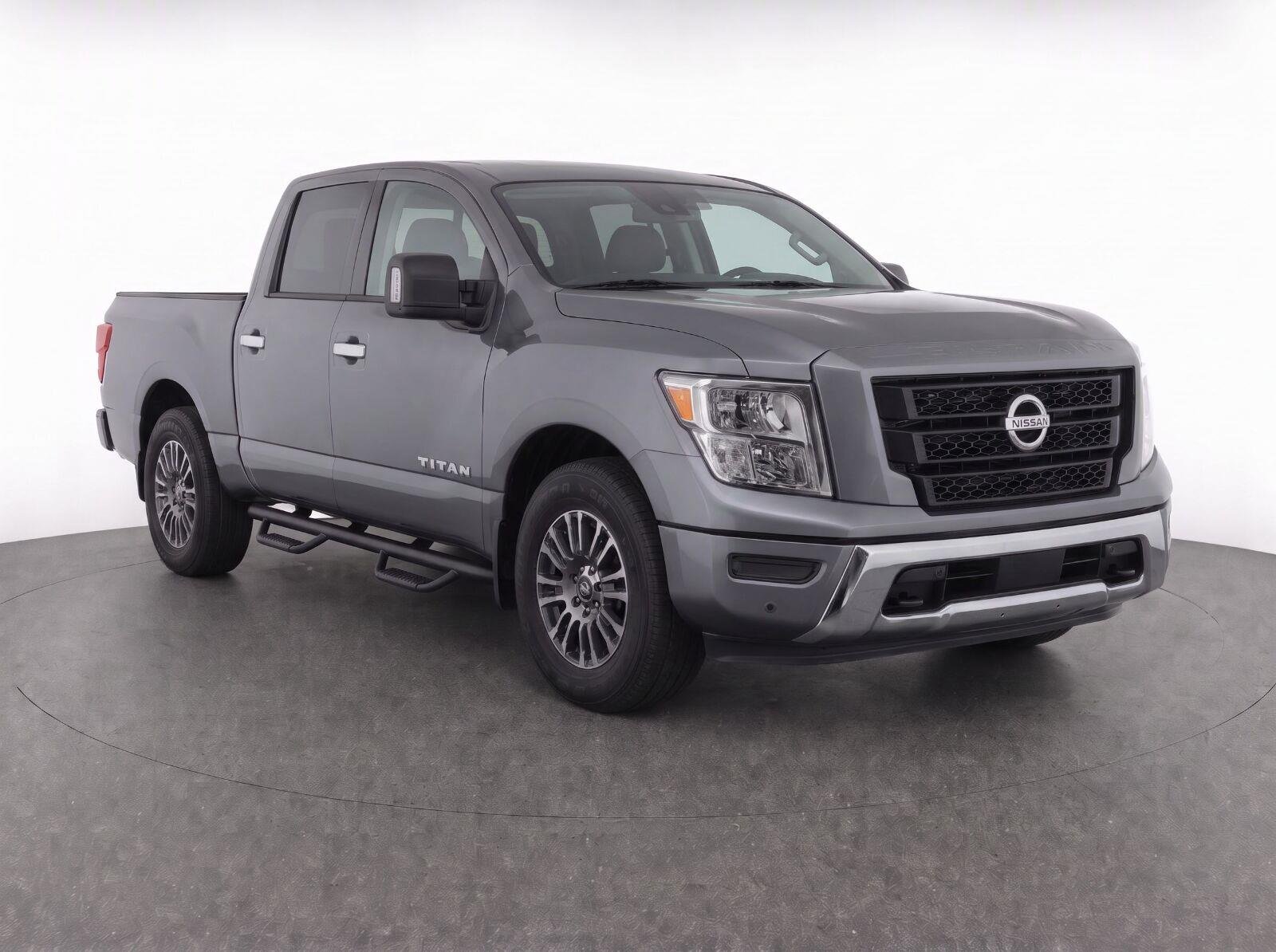Used 2021 Gun Metallic Nissan SV image 2