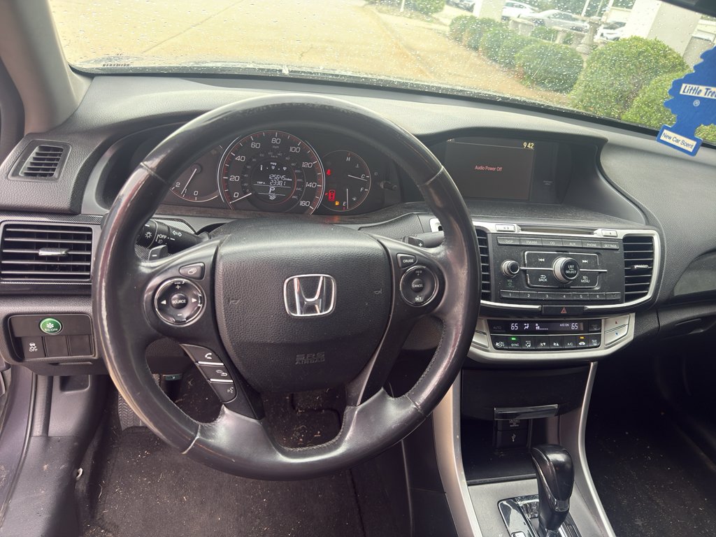 Used 2014 Modern Steel Metallic Honda Sport image 3