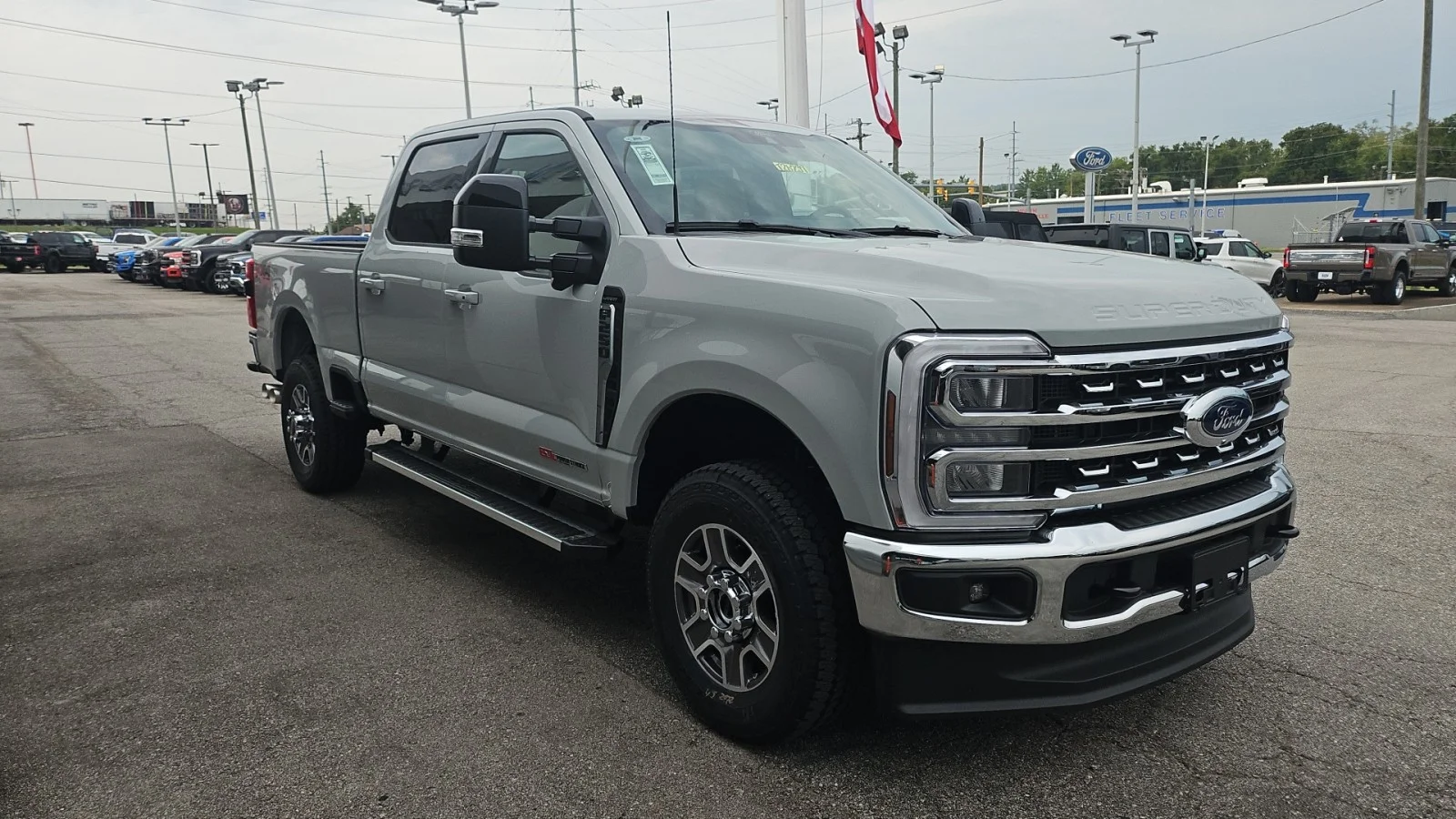 New 2026 Avalanche Ford Lariat 4WD image 6
