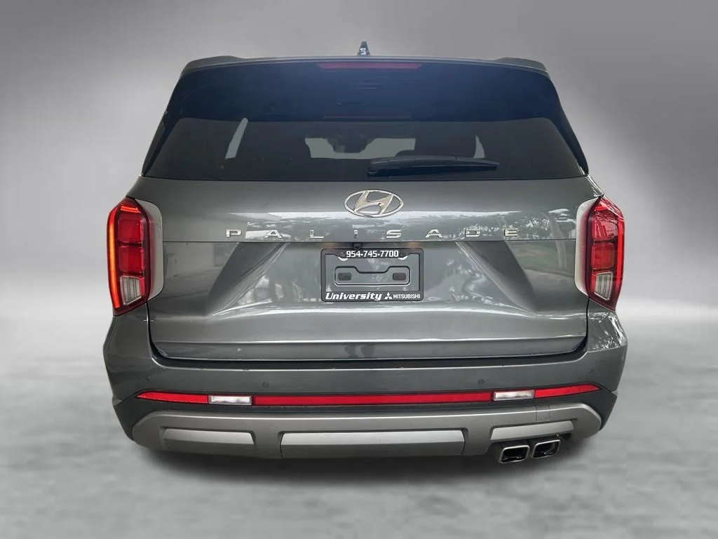 Used 2025 Gray Hyundai SEL image 27