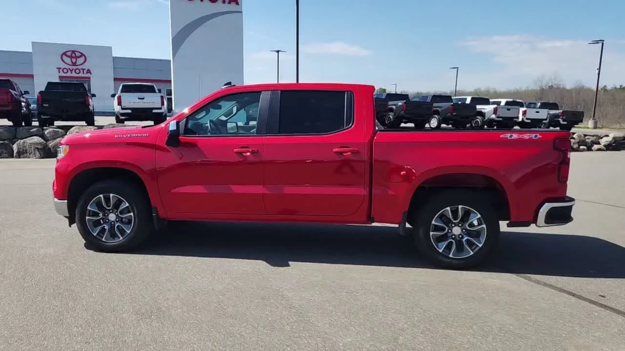 Used 2026 Red Chevrolet LT image 6