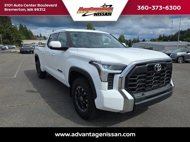 Used 2024 Ice Cap Toyota SR5 image 8
