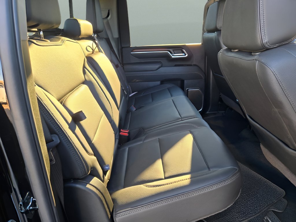 Certified Used 2025 Onyx Black GMC Denali image 13