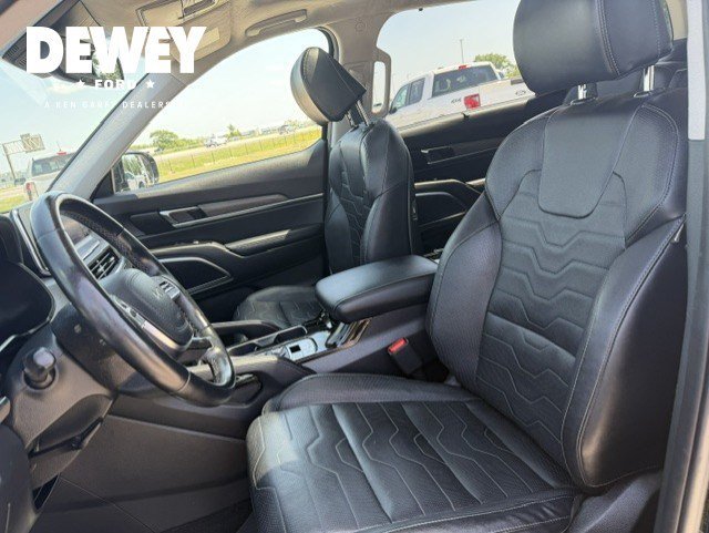 Used 2022 Ebony Black Kia SX image 11