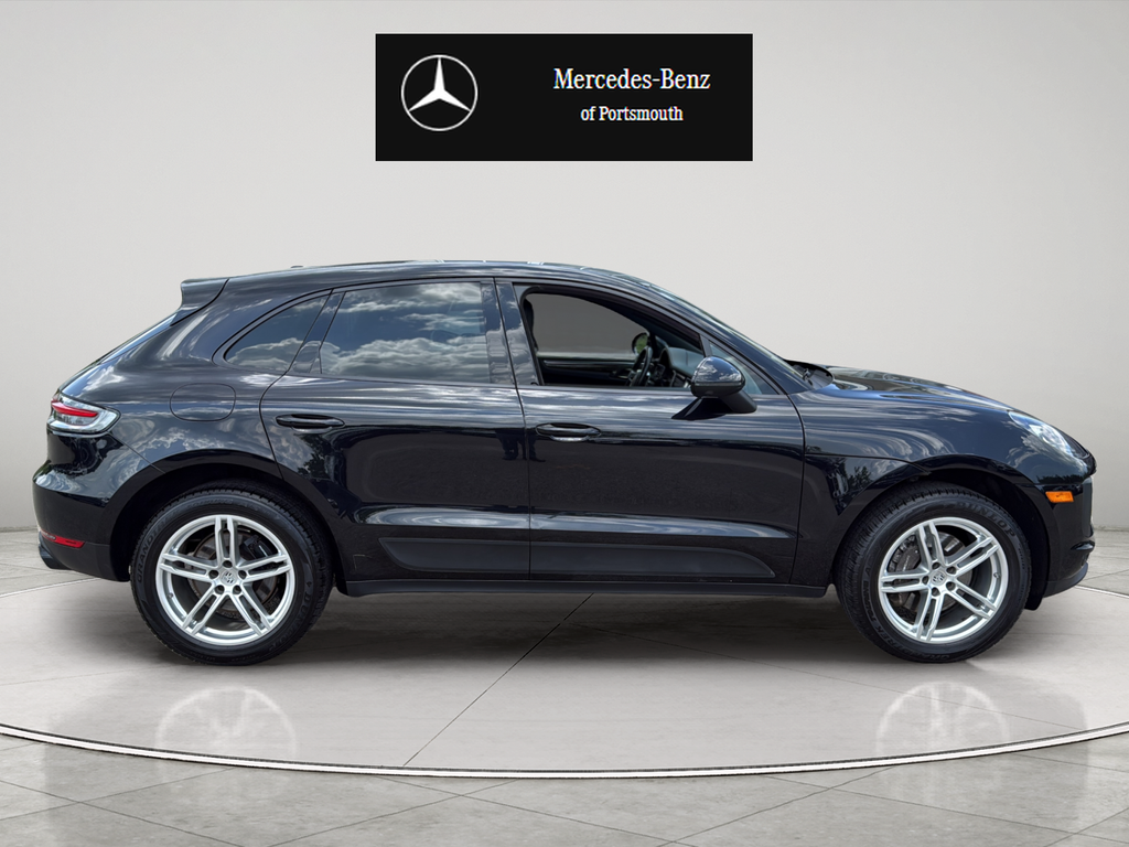 Used 2021 Black Porsche Base image 5