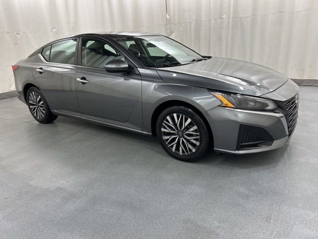 2023 Nissan Altima SV