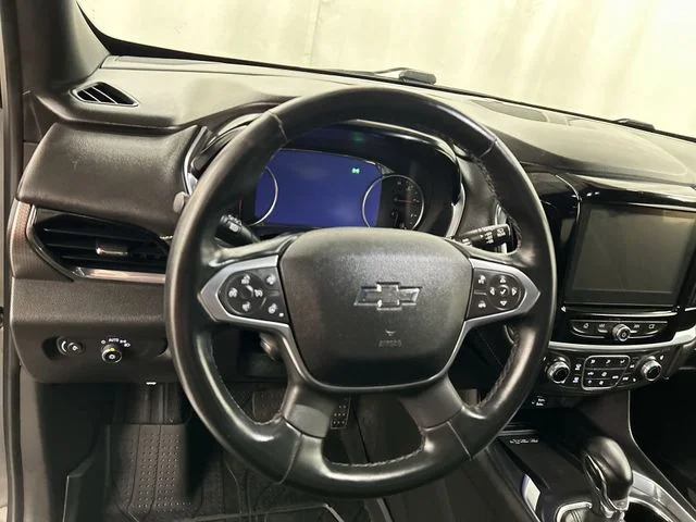 Used 2023 Black Chevrolet Premier image 8