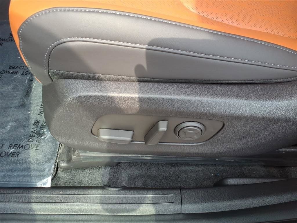 2026 Kia Carnival SX - Photo 15