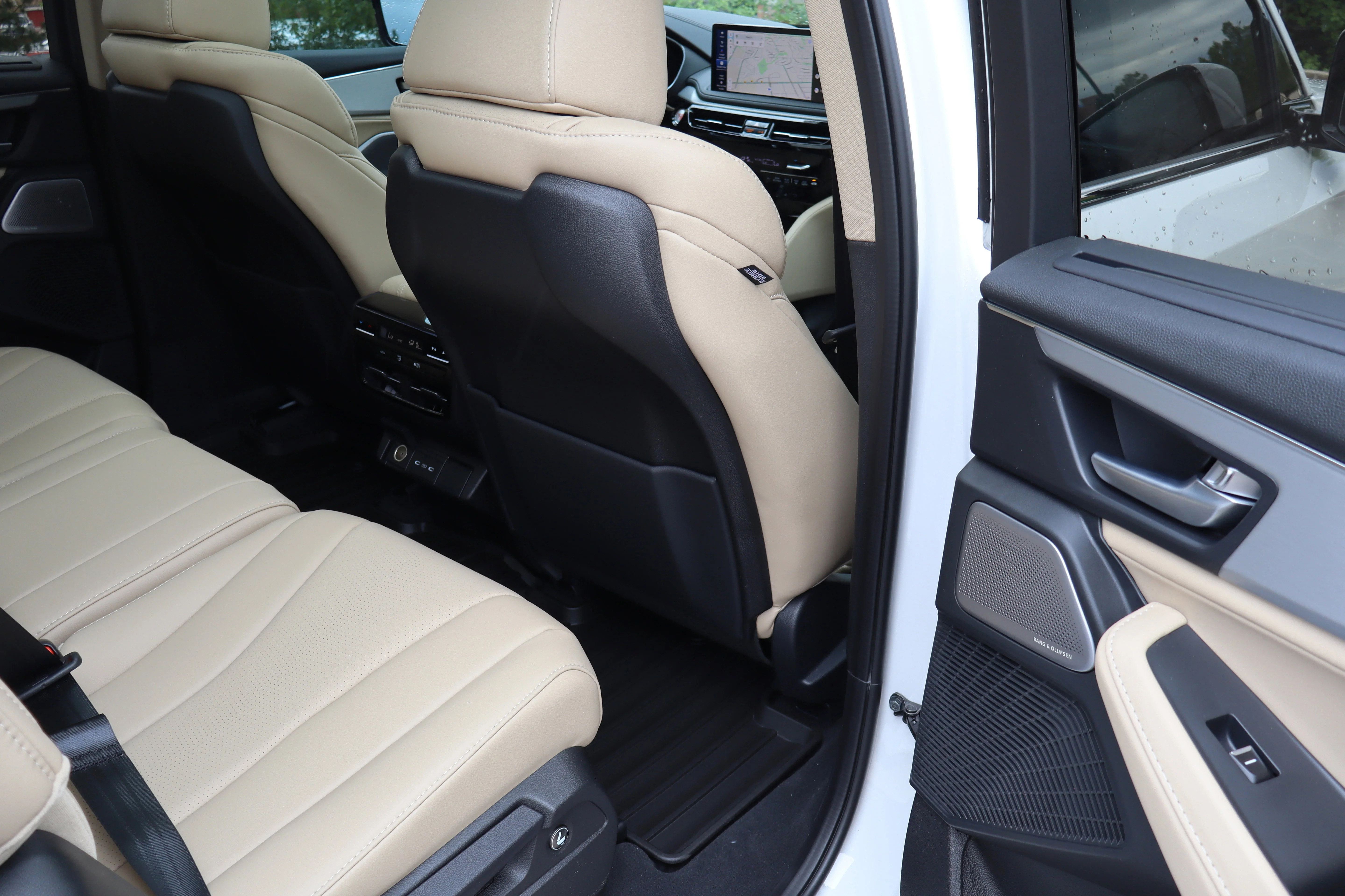 New 2026 Platinum White Pearl Acura w/Technology Package image 31