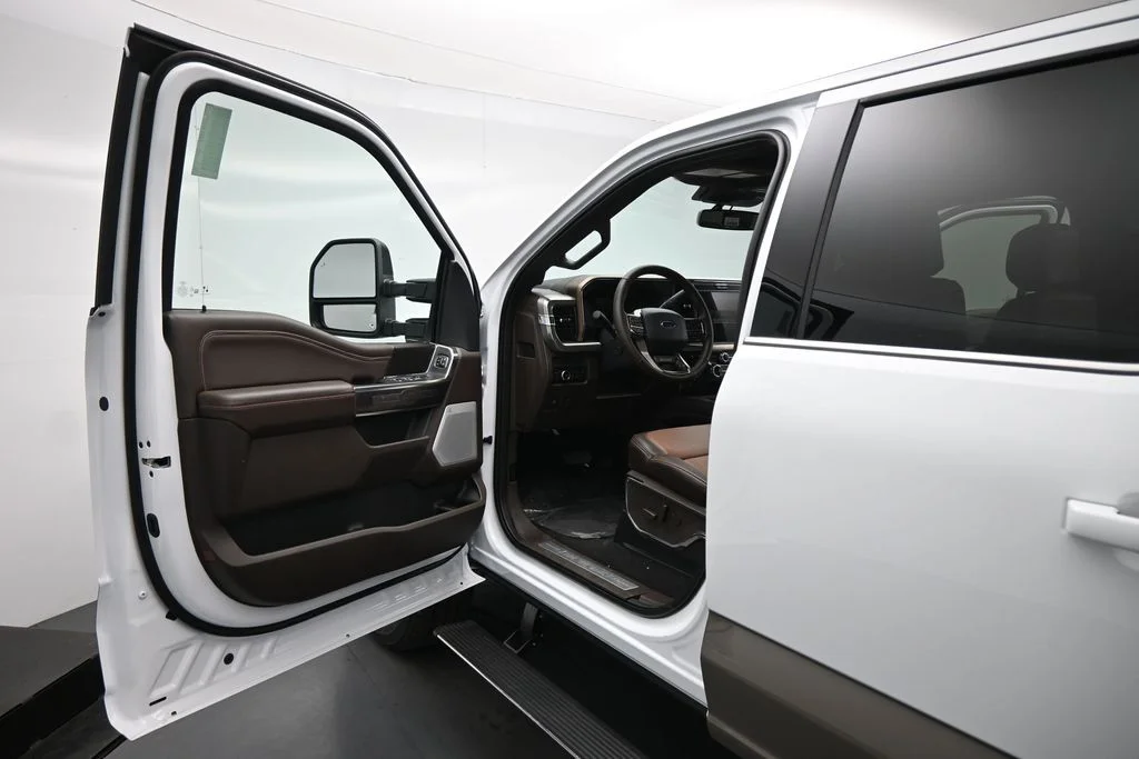 New 2026 Oxford White Ford King Ranch image 8