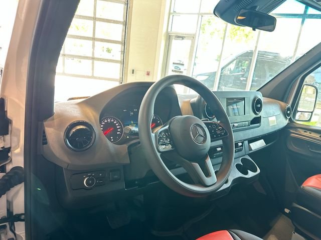 2024 Mercedes-Benz Sprinter Cargo Van Base - Photo 9