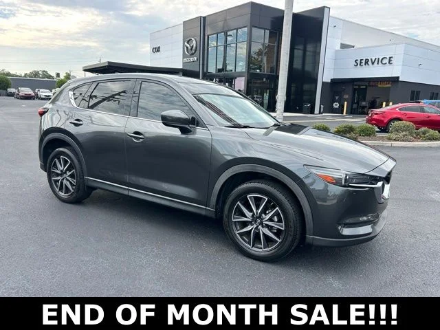 2017 Mazda CX-5 Grand Touring auto's photo