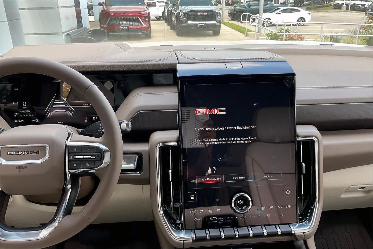 View vehicle photo 6