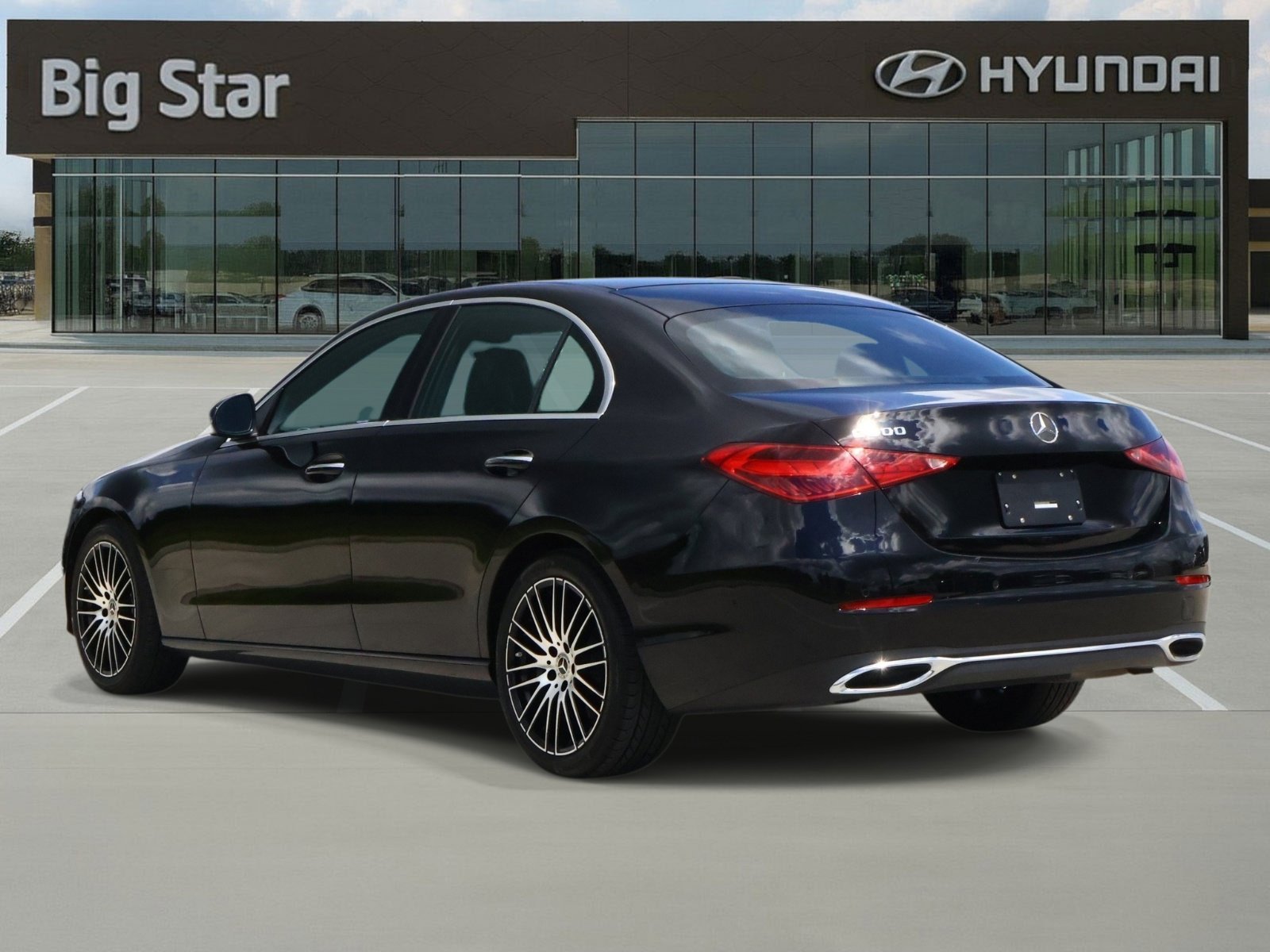 Used 2025 Obsidian Black Metallic Mercedes-Benz C 300 image 3