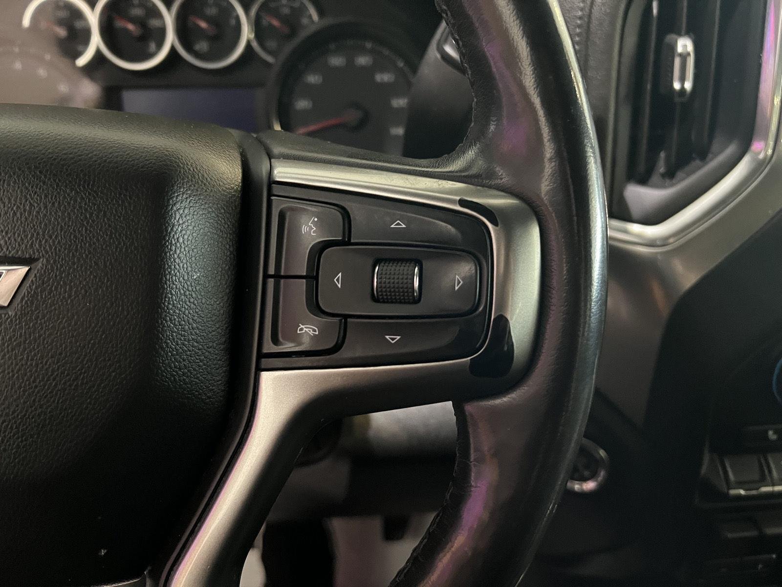 Used 2020 Summit White Chevrolet RST image 26