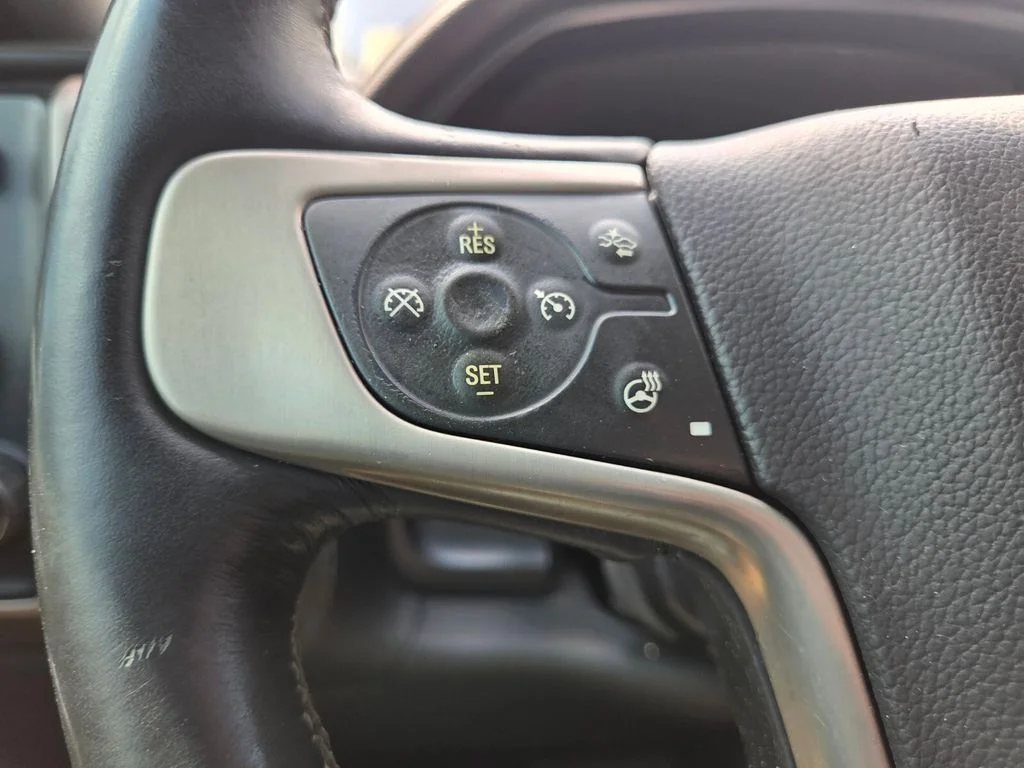Used 2015 Black GMC Denali image 13