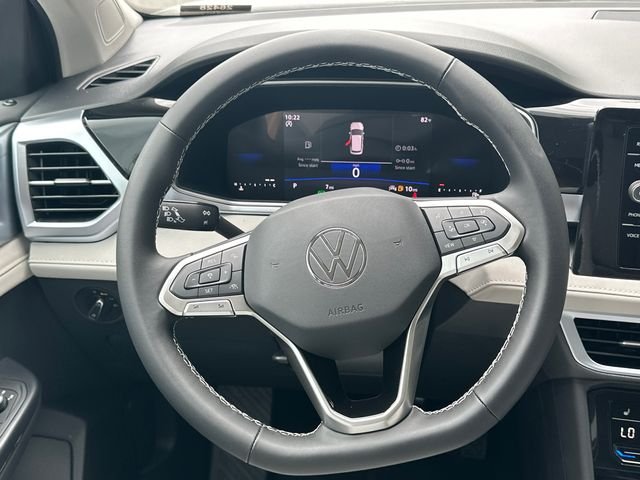 New 2026 White Volkswagen 1.5T SE image 24