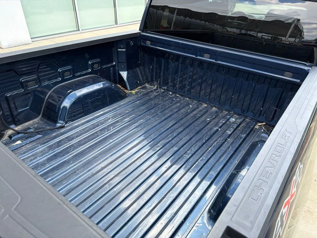 Used 2022 Blue Chevrolet Custom image 8