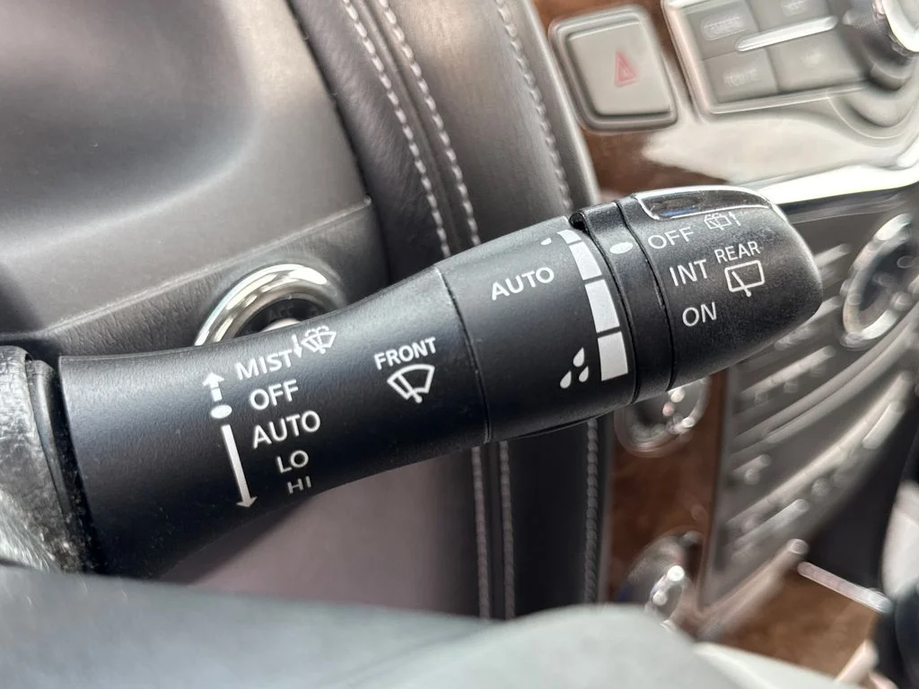 Used 2017 Smoky Quartz INFINITI Base image 40