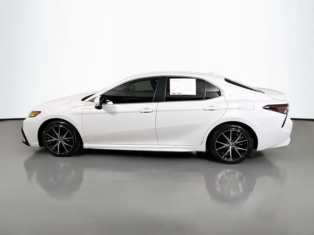 Used 2023 Ice Edge Toyota SE image 4