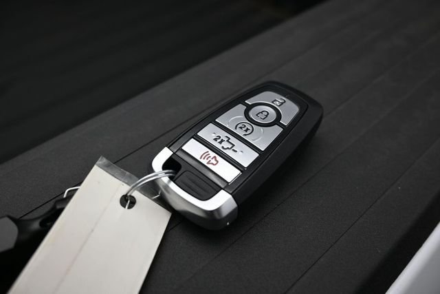 New 2026 Oxford White Ford F-350® XLT image 35